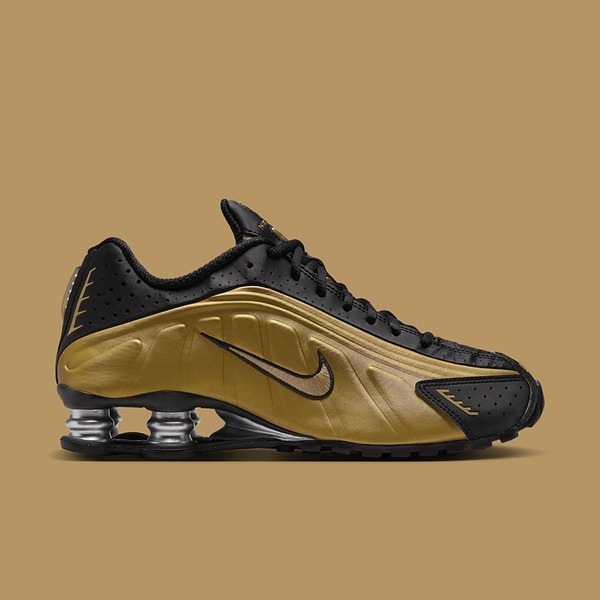 Nike Shox R4 